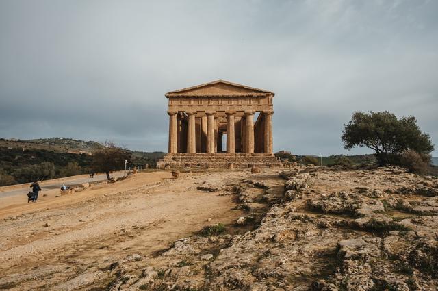 Dario Crisafulli / Unsplash.com Долина храмов в Агридженто