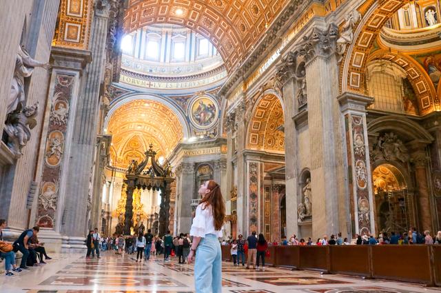 Anna Church / Unsplash Собор Святого Петра