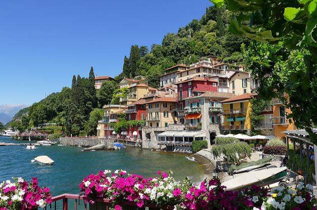 Изображение travelspot с сайта Pixabay Варенна