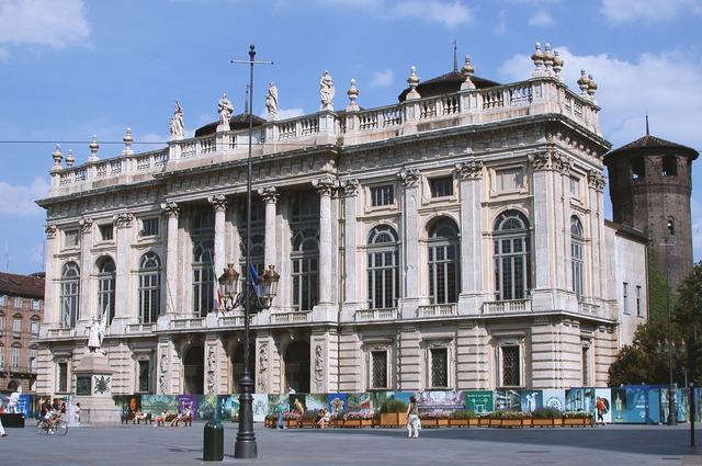 Изображение Ivana Lavoro с сайта Pixabay Palazzo Madama Турин